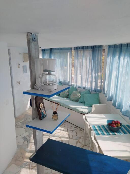 Stefanos' Art House Halikounas